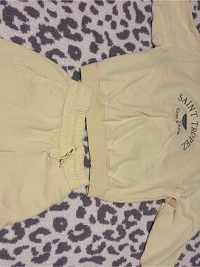 Target Women's Light Yellow Sweatpants & Sweatshirt Set